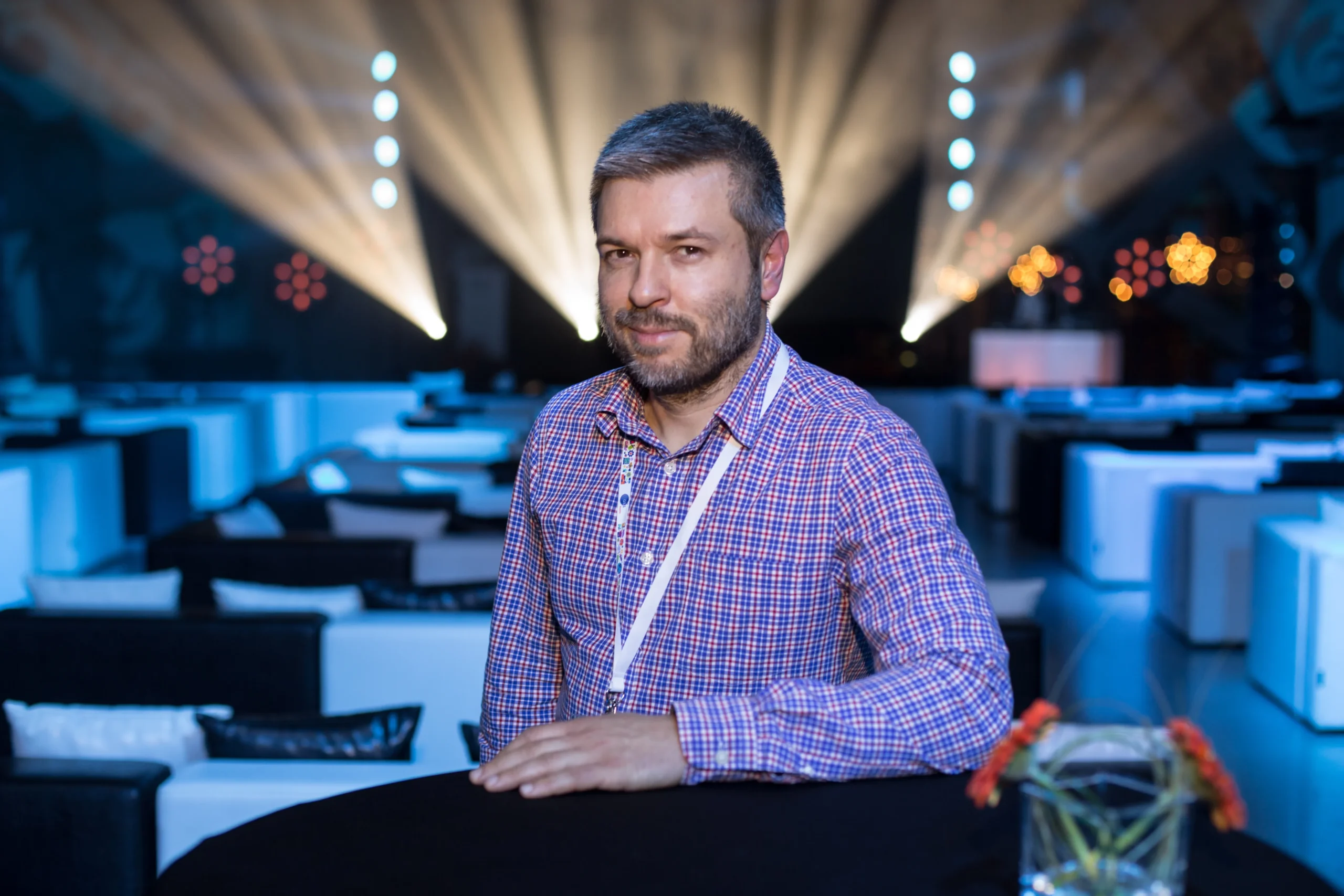 Damian Haftkiewicz – ekspert prospectingu B2B Damian Haftkiewicz – szkolenie z prospectingu B2B, cold mailingu i outbound sales dla firm, które chcą skutecznie pozyskiwać klientów